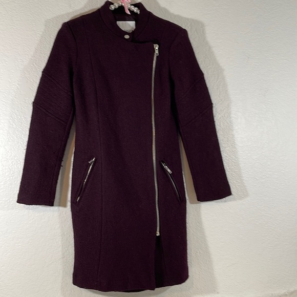 BB Dakota Maroon Wool Trench Coat With Asymmetrical Zip & Front Pockets Size XS - Picture 2 of 10